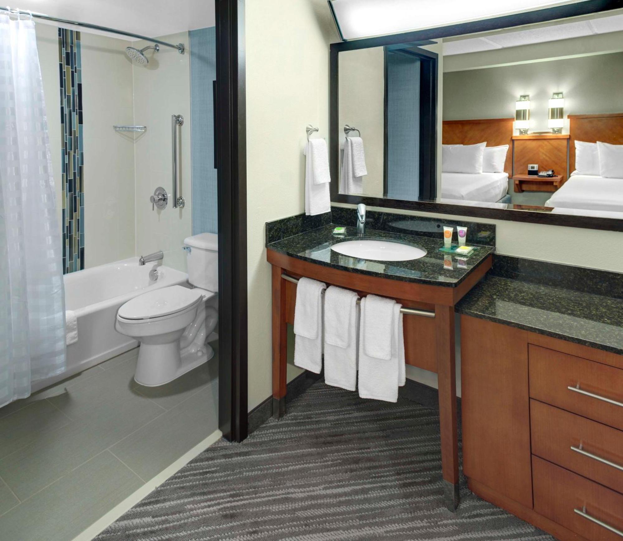 Hyatt Place Detroit/Livonia Esterno foto